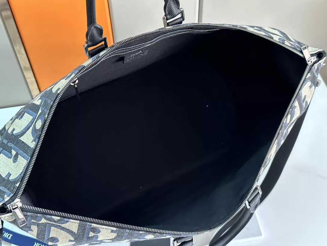 GoodFit 3106 Christian Dior Travel Bags - Image 8