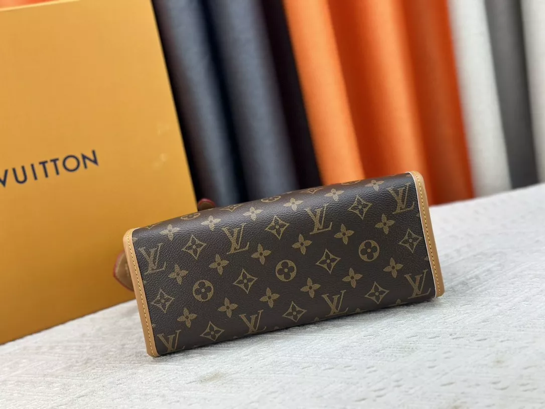 GoodFit 7237 Louis Vuitton AAA Quality Shoulder Bags For Women - Image 4