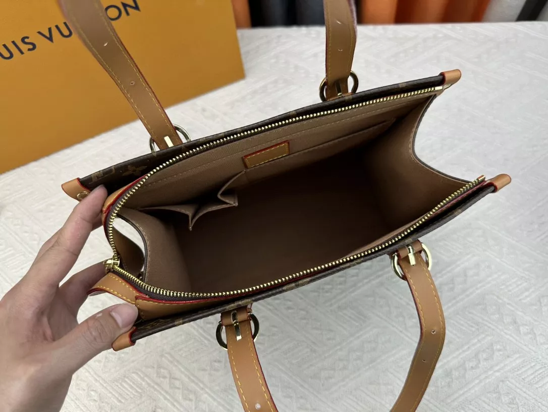 GoodFit 7237 Louis Vuitton AAA Quality Shoulder Bags For Women - Image 8