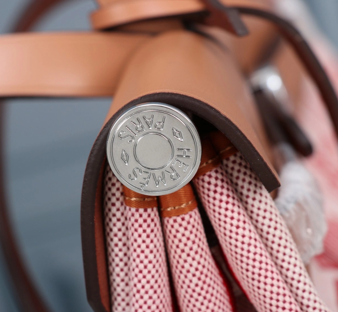 Hermes AAA Quality Handbags For Women Versatile 2612 - Image 3