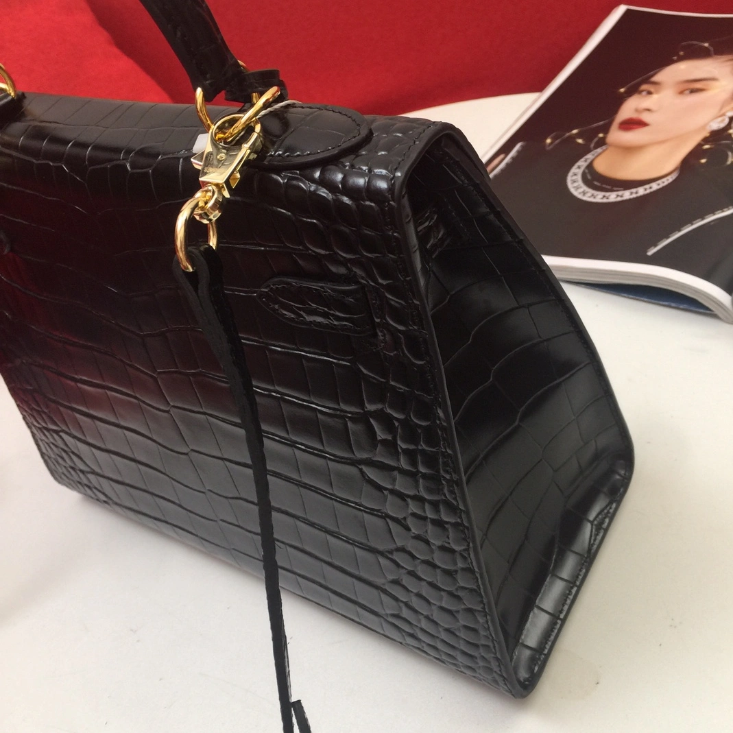 Hermes AAA Quality Handbags For Women Vibrant 6638 - Image 5