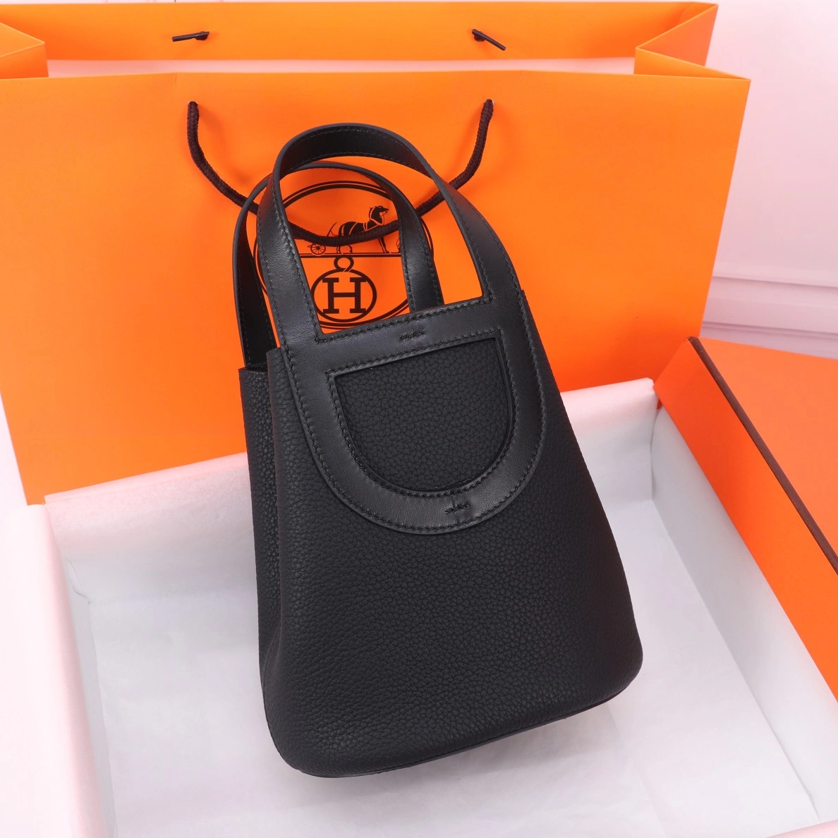 Hermes AAA Quality Handbags In Gold For Women Practical 494 - Image 3