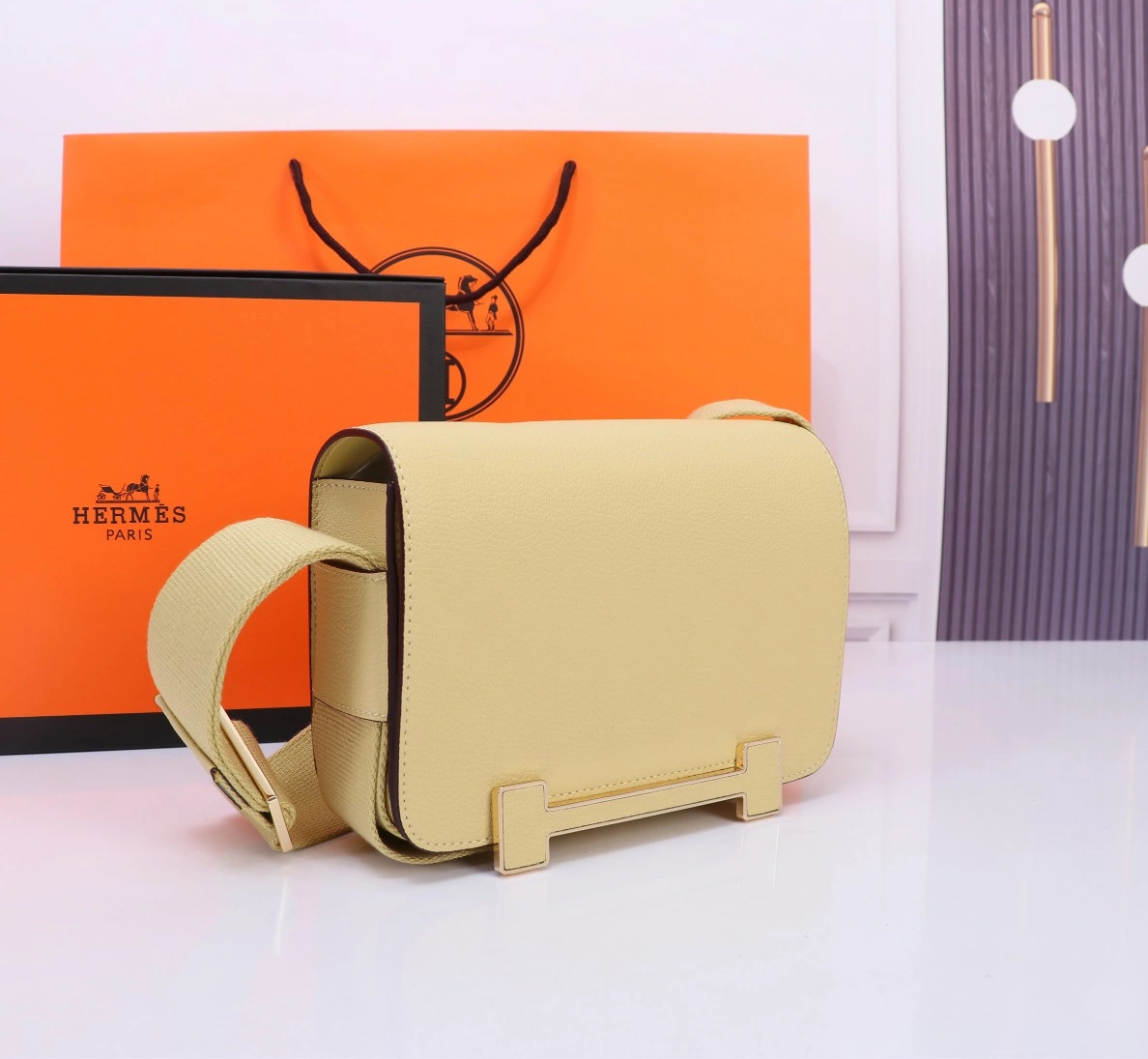 Hermes AAA Quality Messenger Bags For Women Affordable 2840