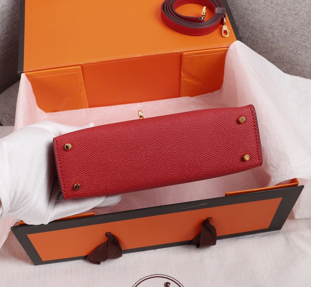 Hermes AAA Quality Messenger Bags For Women Sleek 4607 - Image 4