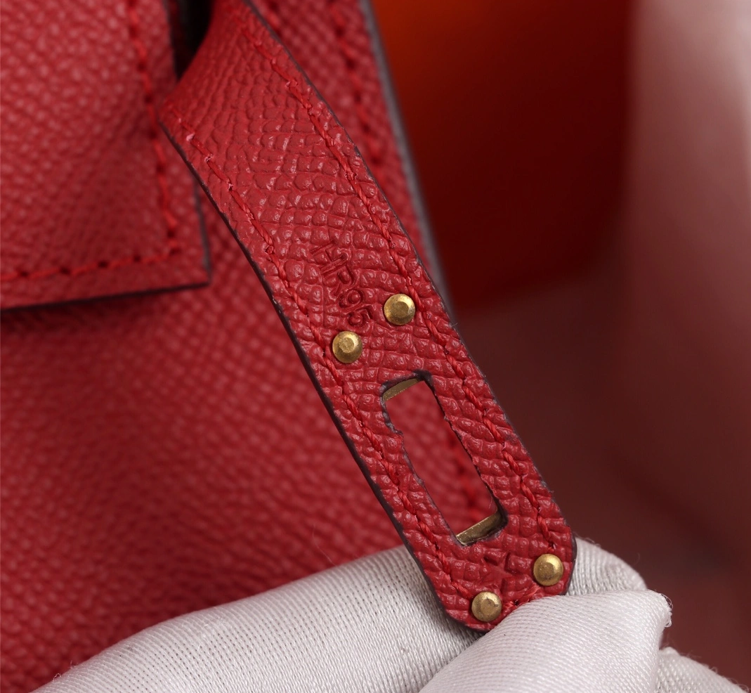 Hermes AAA Quality Messenger Bags For Women Sleek 4607 - Image 6