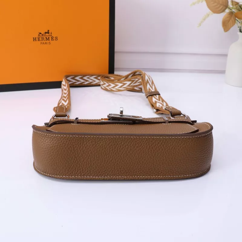 Hermes AAA Quality Messenger Bags In Brown For Unisex Soft 5692 - Image 5
