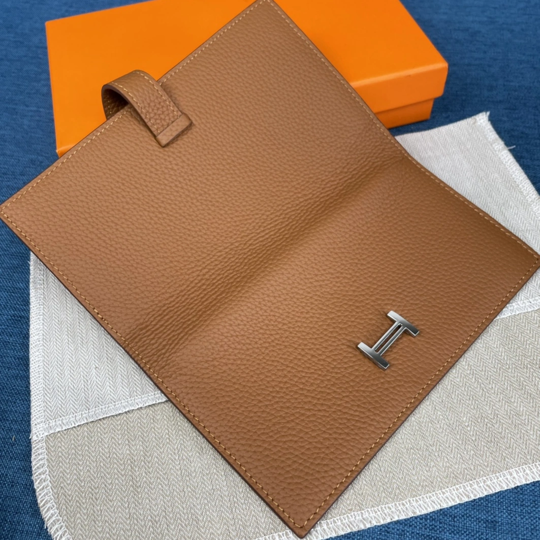 Hermes AAA Quality Wallets For Women Unique 208 - Image 8
