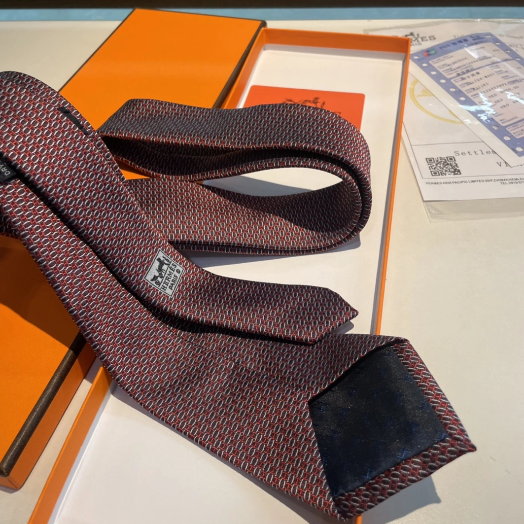 Hermes Necktie For Men Minimalist 1537 - Image 5