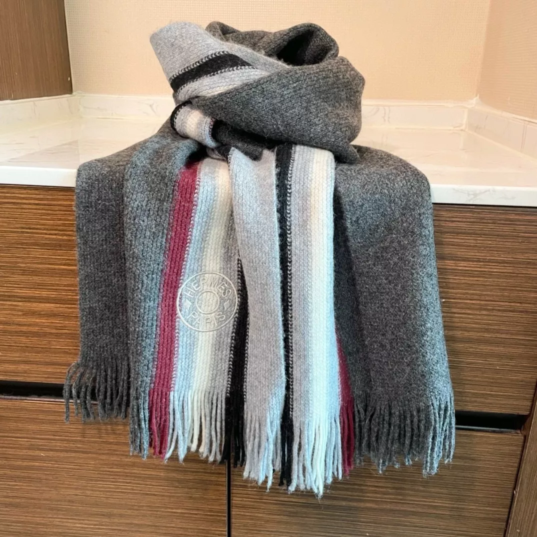 Hermes Scarf For Women UrbanStyle 9277 - Image 3