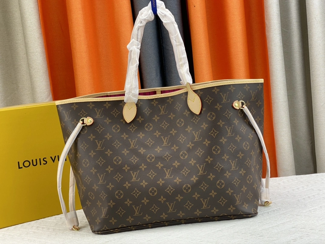 HighQuality 2537 Louis Vuitton AAA Quality Shoulder Bags In Rose Red For Women