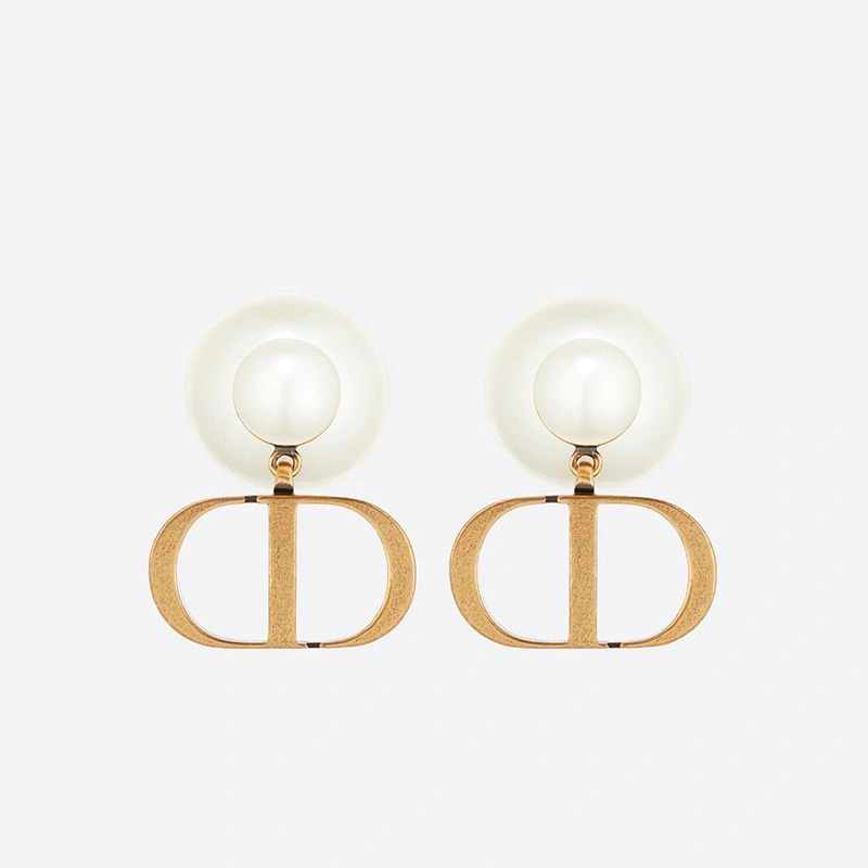 HighQuality 6643 Dior Tribales Earrings Antique CD and White Resin Pearls Gold - Image 3