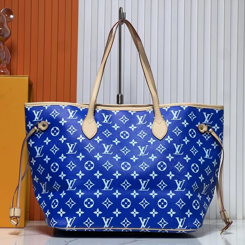 Lightweight 1371 Louis Vuitton AAA Quality Shoulder Bags For Women - Image 5