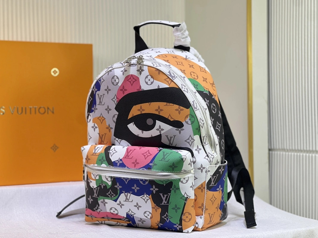 Louis Vuitton AAA Quality Backpacks For Unisex DailyWear 858