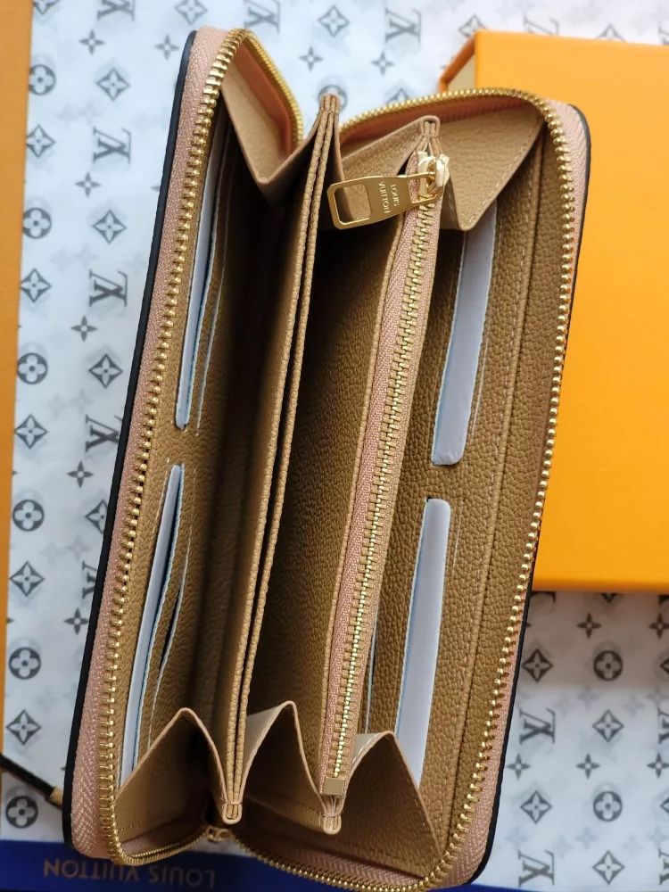 Louis Vuitton AAA Quality Card Case Compact 1326 - Image 5