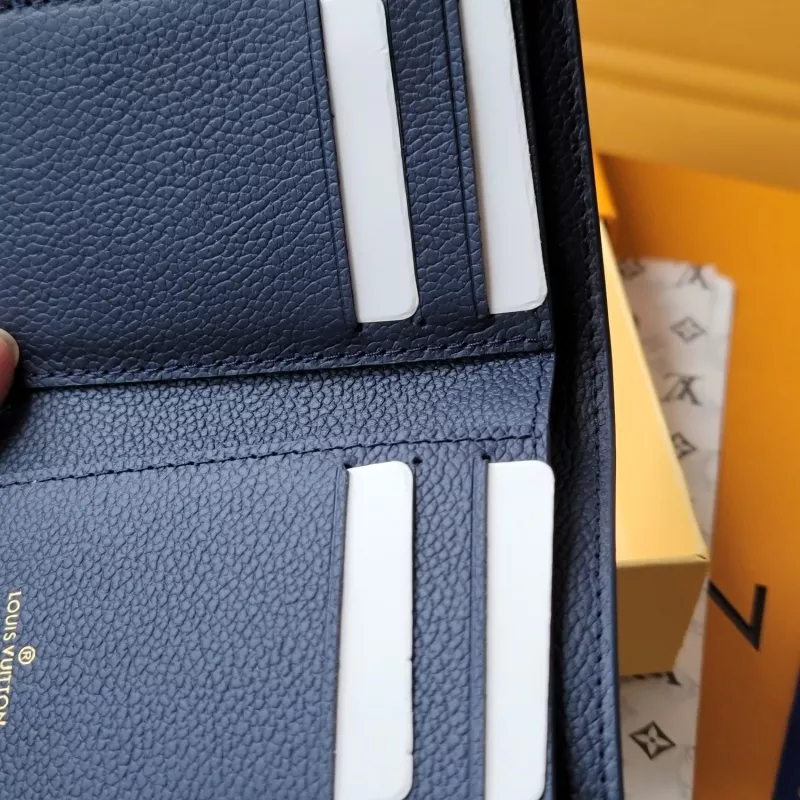 Louis Vuitton AAA Quality Card Case Popular 3454 - Image 7