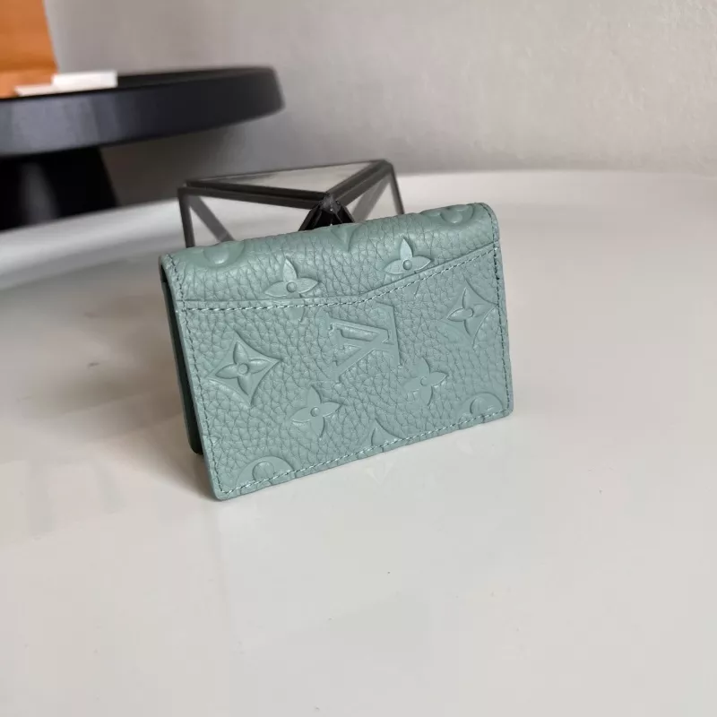 Louis Vuitton AAA Quality Card Case UrbanStyle 8466 - Image 3