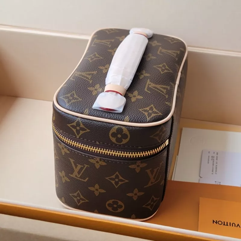Louis Vuitton AAA Quality Handbags For Women Affordable 6034 - Image 3