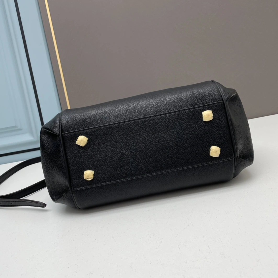 Louis Vuitton AAA Quality Handbags For Women AllSeason 7140 - Image 5