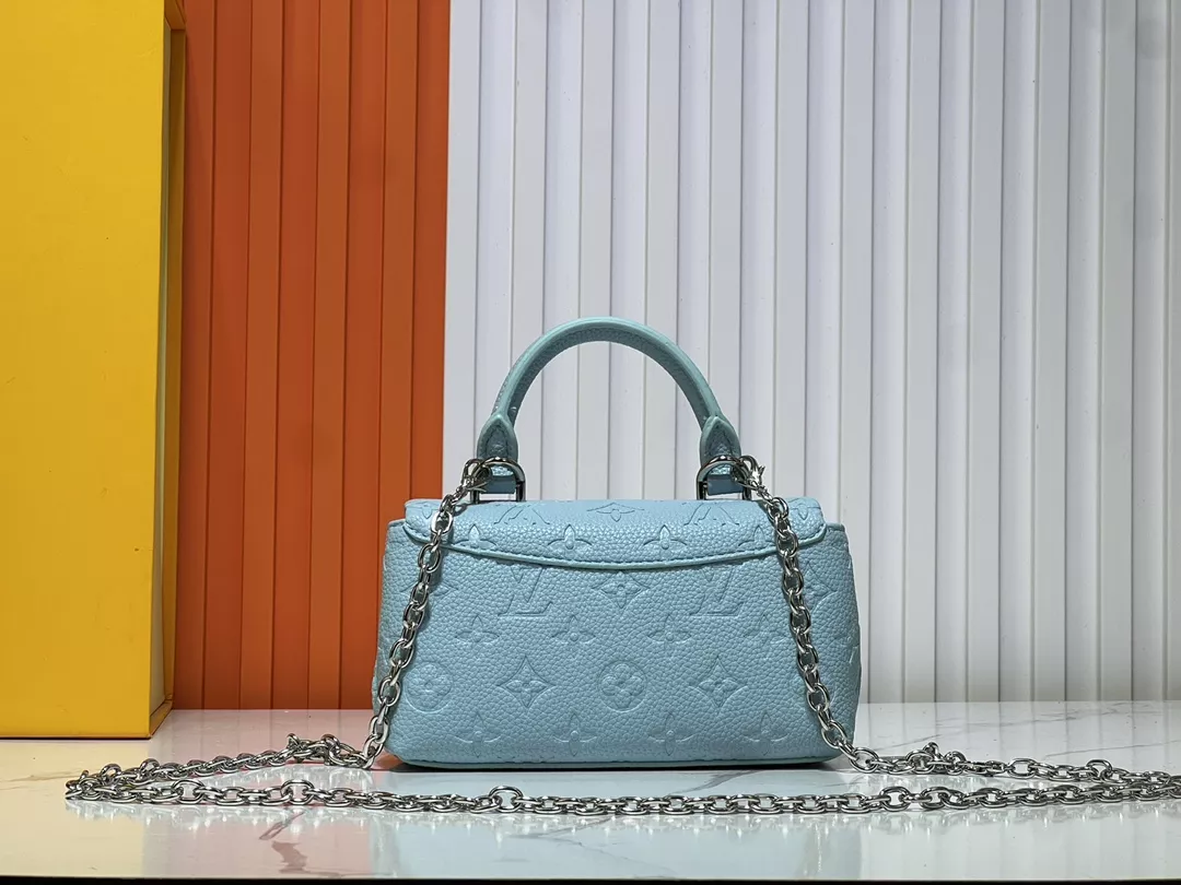 Louis Vuitton AAA Quality Handbags For Women Bold 7595 - Image 5