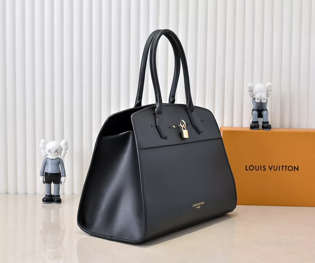 Louis Vuitton AAA Quality Handbags For Women Compact 9373