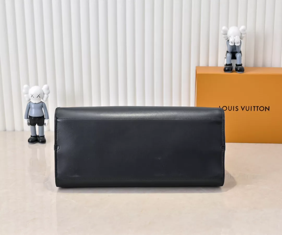 Louis Vuitton AAA Quality Handbags For Women Compact 9373 - Image 4