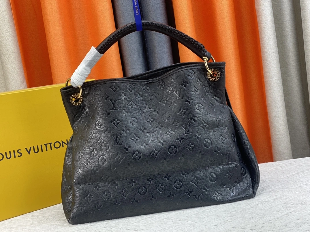 Louis Vuitton AAA Quality Handbags For Women DailyWear 7053 - Image 3