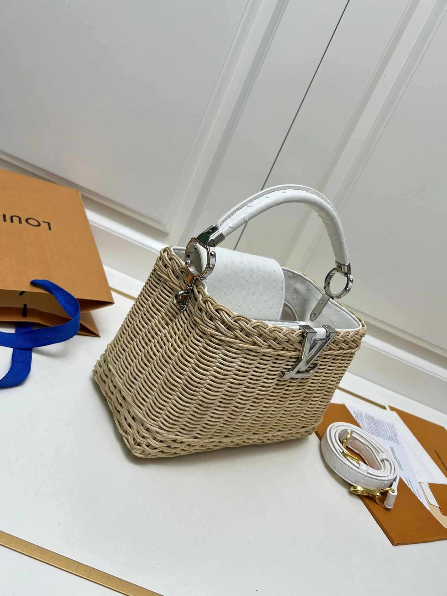 Louis Vuitton AAA Quality Handbags For Women GoodFit 746 - Image 5