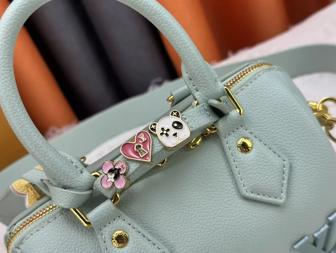 Louis Vuitton AAA Quality Handbags For Women WellDesigned 8855 - Image 5