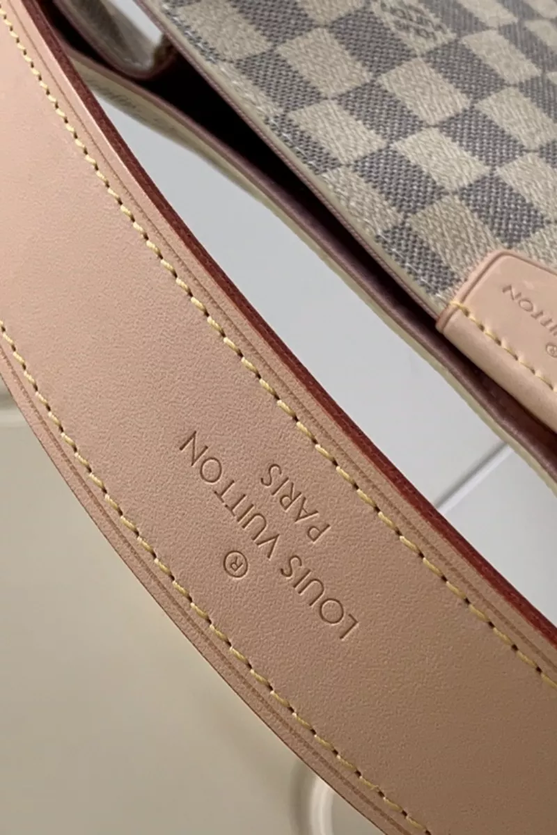 Louis Vuitton AAA Quality Handbags In Pink For Women Sleek 187 - Image 7