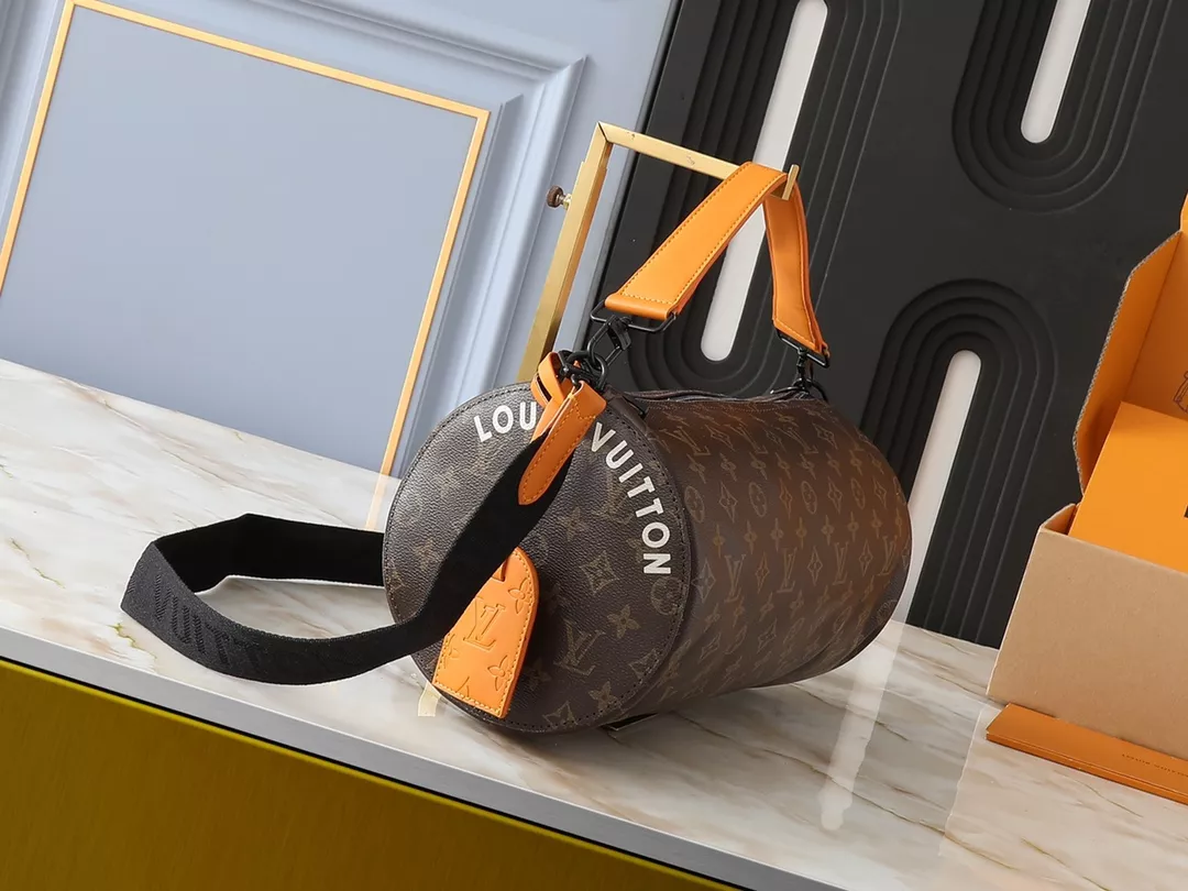 Louis Vuitton AAA Quality Messenger Bags For Unisex GoodFit 3404