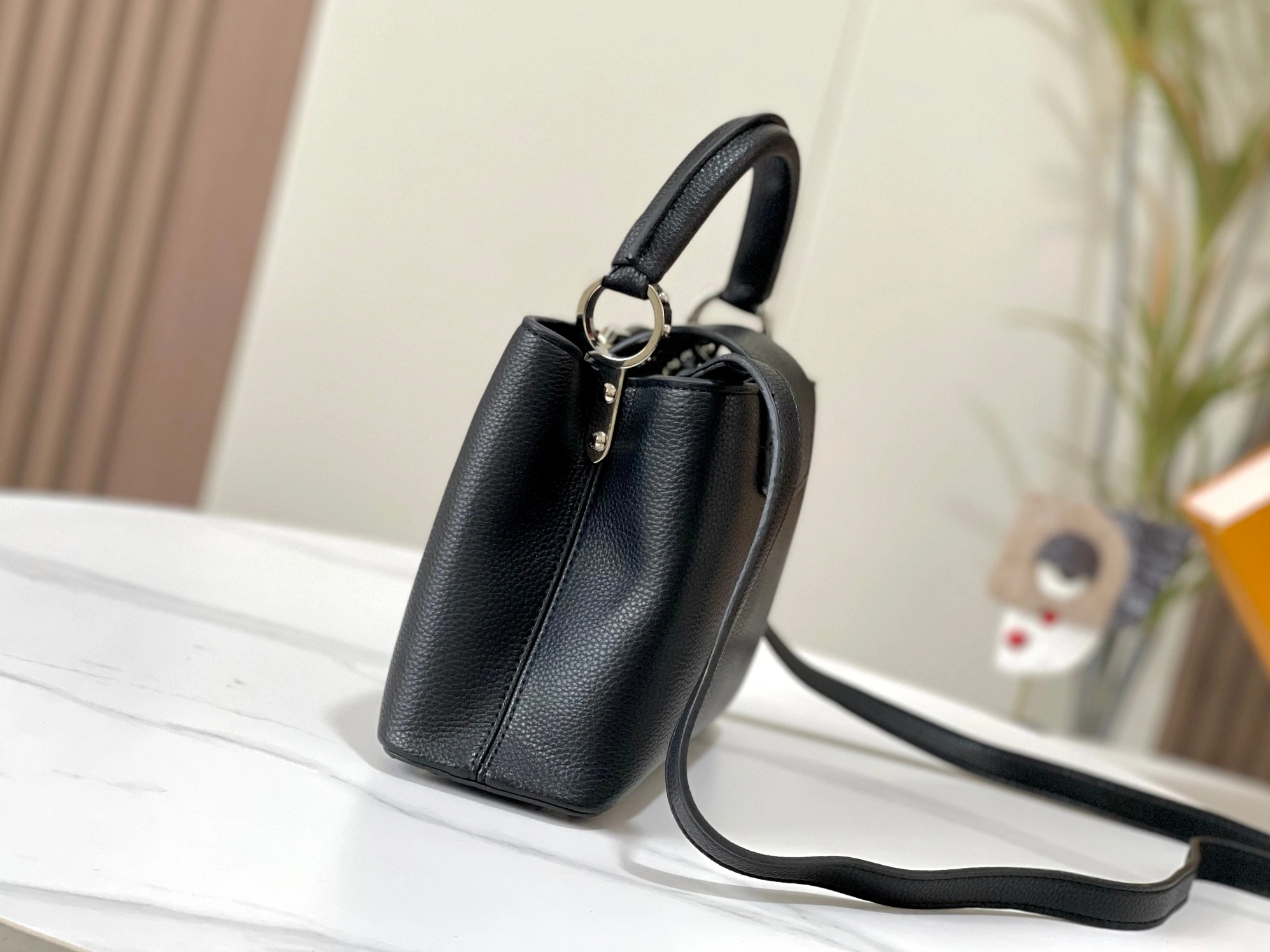 Louis Vuitton AAA Quality Messenger Bags For Women BestValue 1793