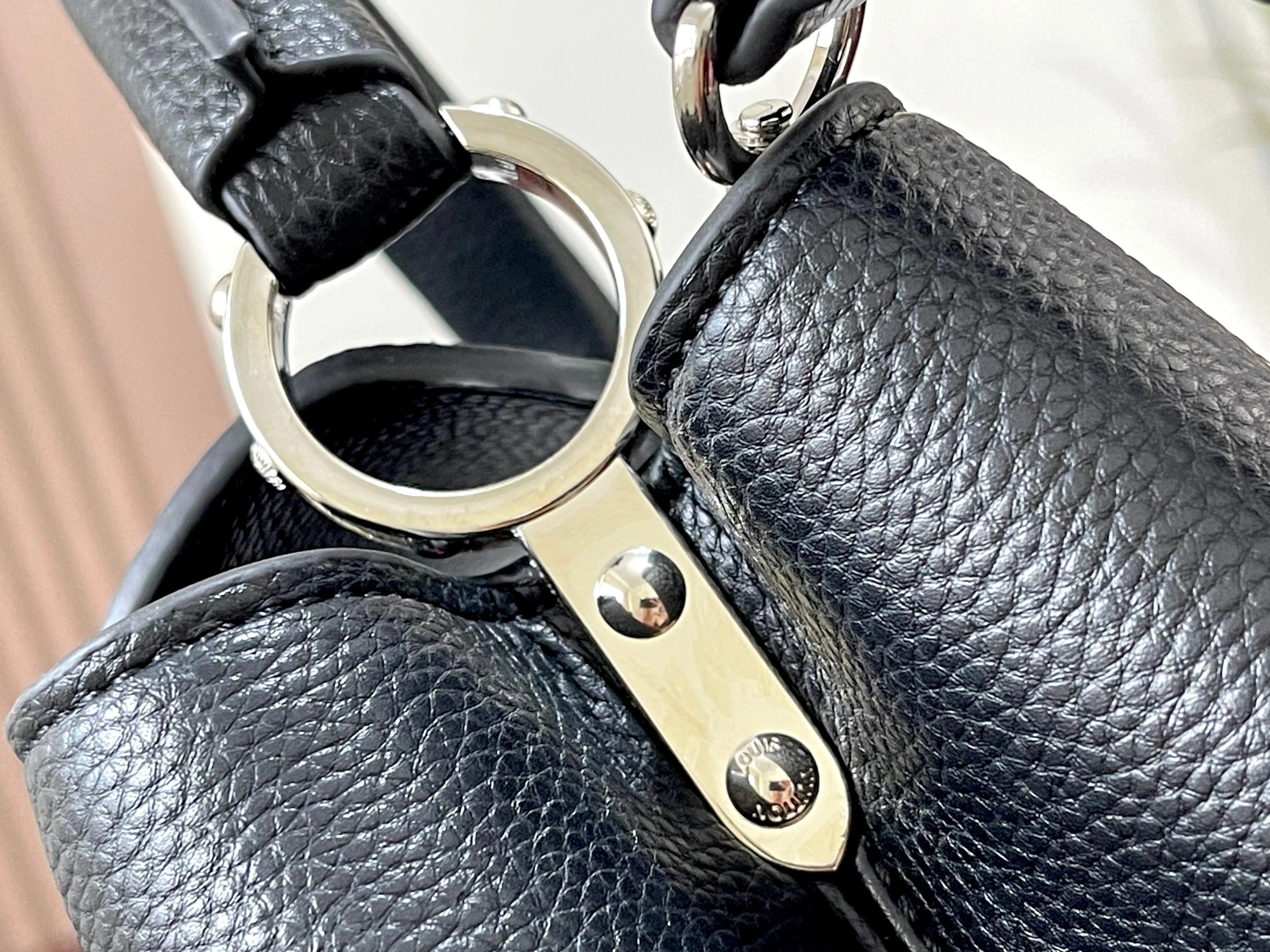 Louis Vuitton AAA Quality Messenger Bags For Women BestValue 1793 - Image 5