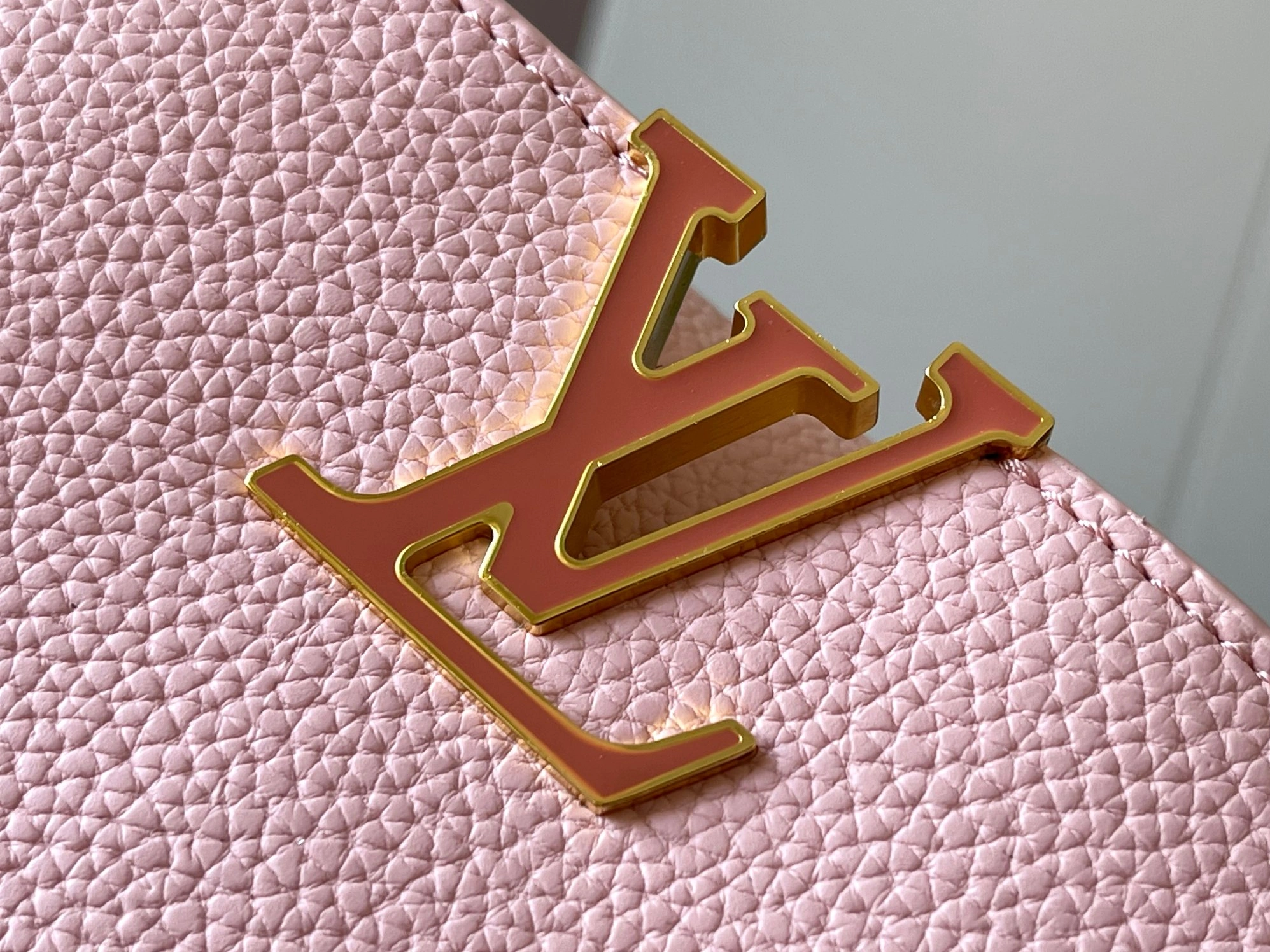 Louis Vuitton AAA Quality Messenger Bags For Women Bright 7721 - Image 5