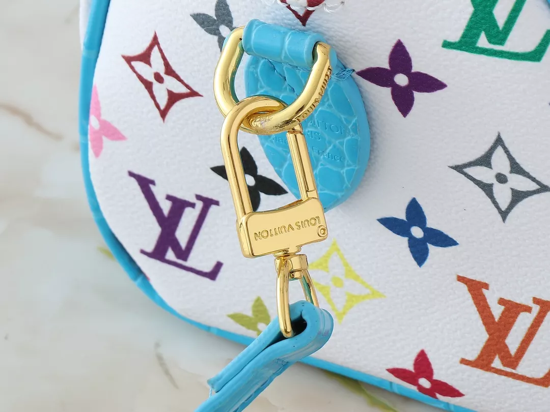 Louis Vuitton AAA Quality Messenger Bags For Women EyeCatching 361 - Image 7