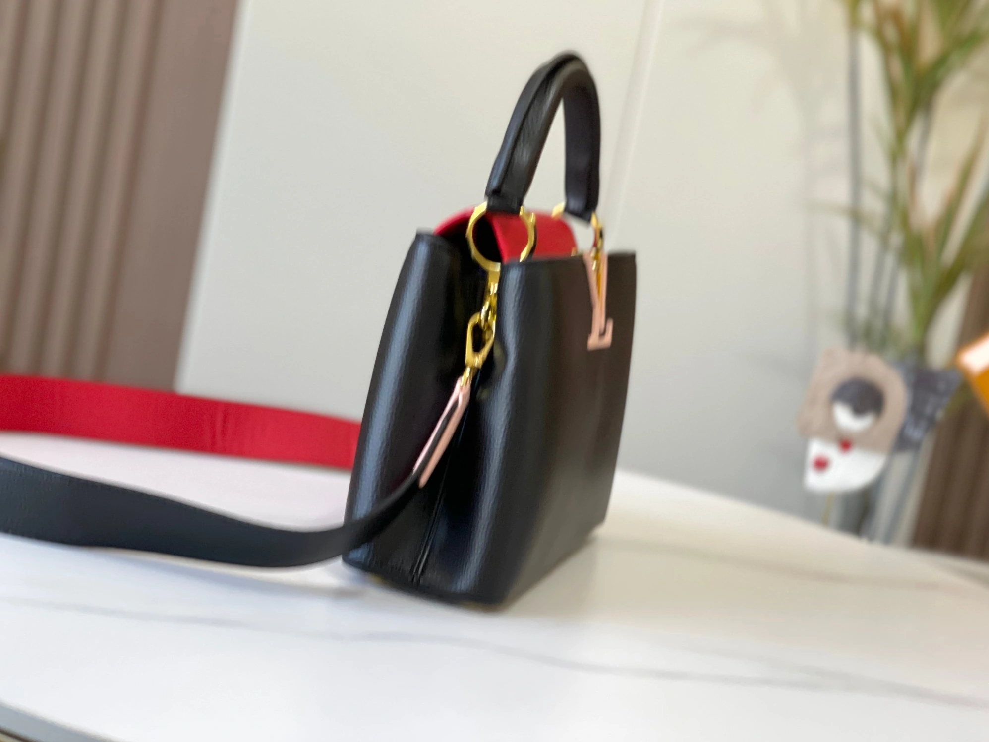 Louis Vuitton AAA Quality Messenger Bags For Women HighQuality 1600