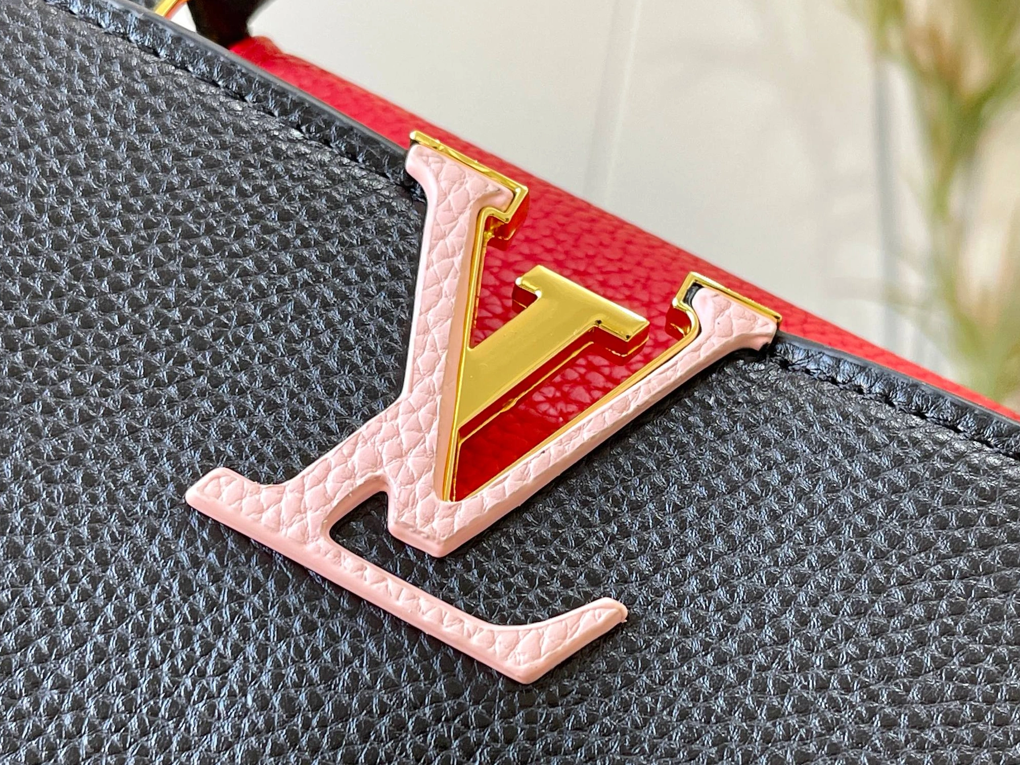 Louis Vuitton AAA Quality Messenger Bags For Women HighQuality 1600 - Image 5