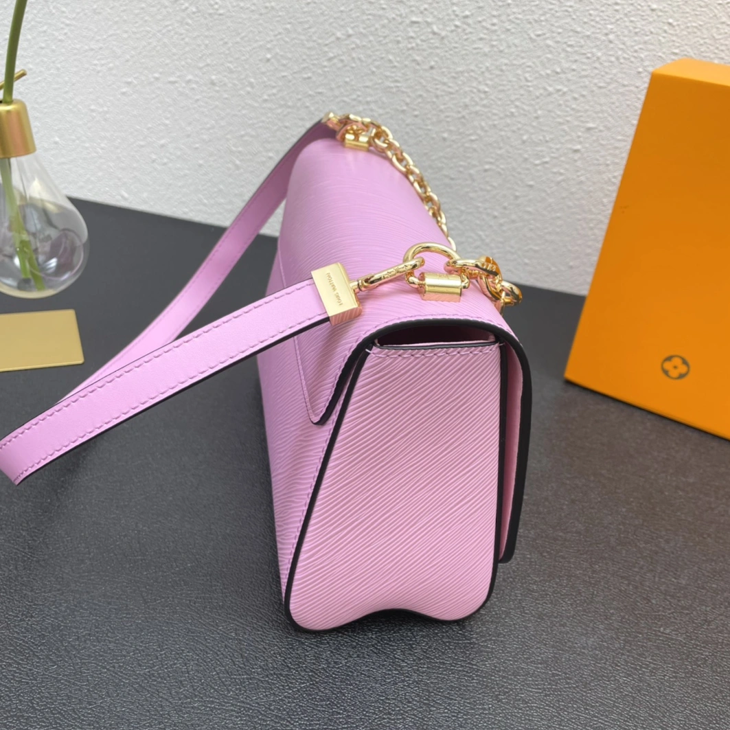 Louis Vuitton AAA Quality Messenger Bags For Women StreetReady 5273 - Image 3