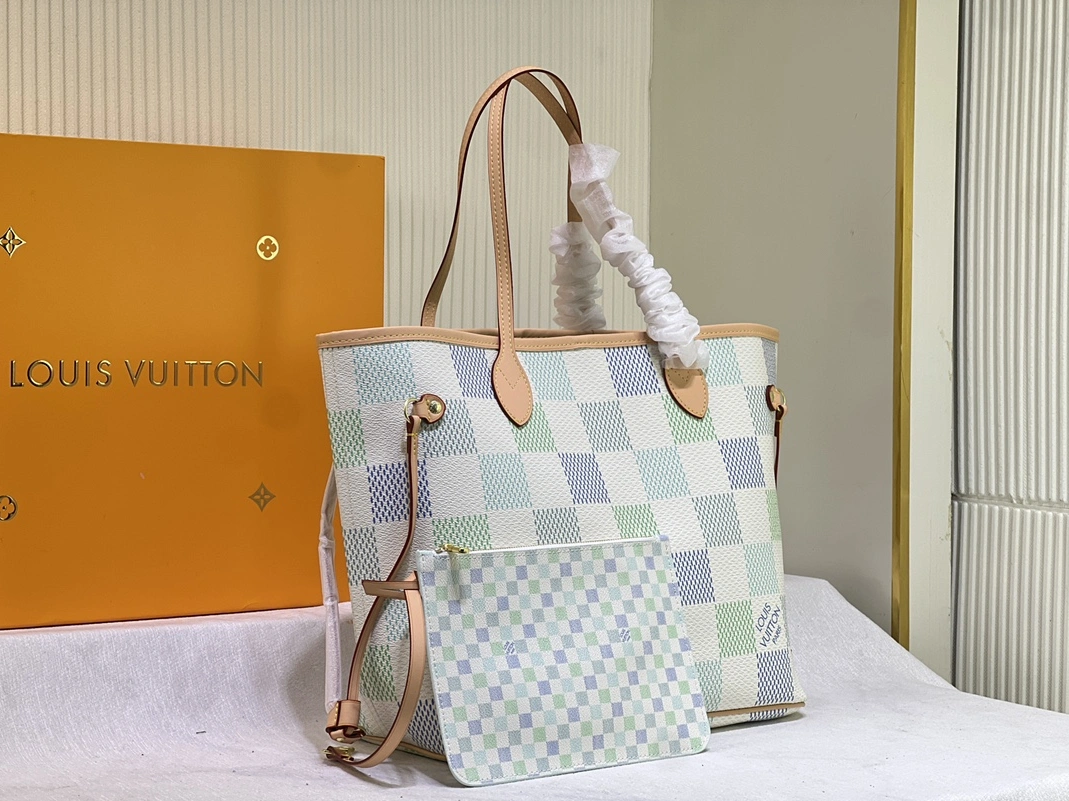 Louis Vuitton AAA Quality Shoulder Bags For Women DailyWear 9058