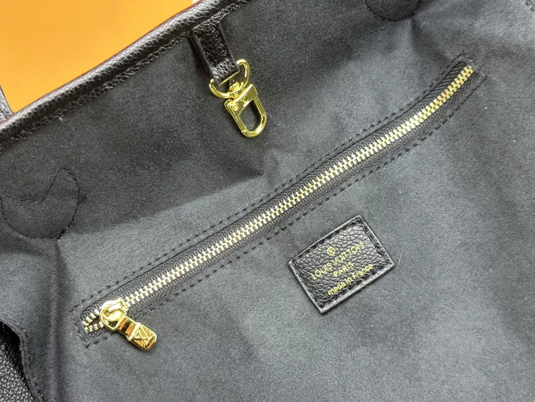 Louis Vuitton AAA Quality Shoulder Bags For Women Efficient 1728 - Image 7