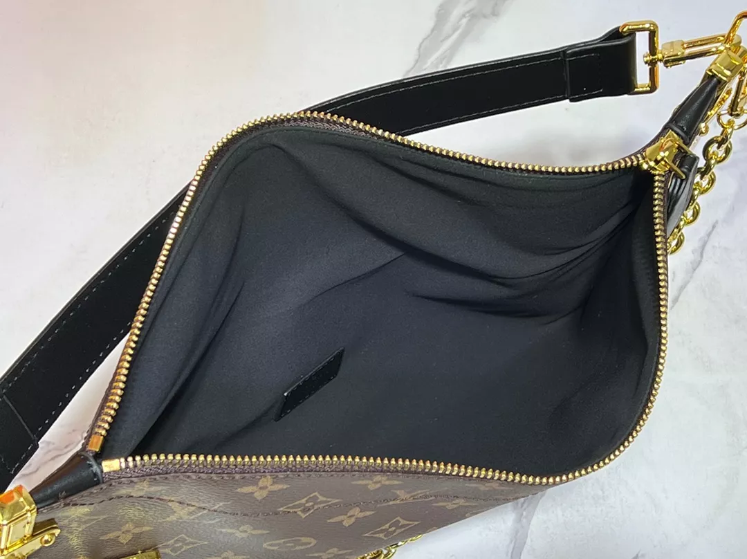 Louis Vuitton AAA Quality Shoulder Bags For Women Minimalist 2313 - Image 8