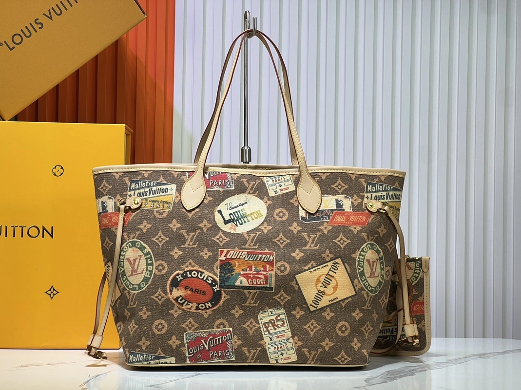 Louis Vuitton AAA Quality Shoulder Bags For Women Sleek 4452 - Image 6