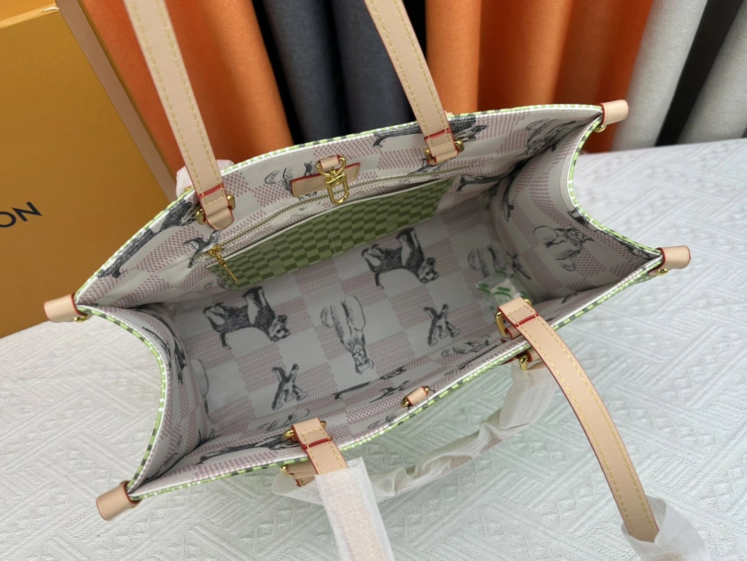 Louis Vuitton AAA Quality Tote-Handbags For Women Comfortable 7095 - Image 8