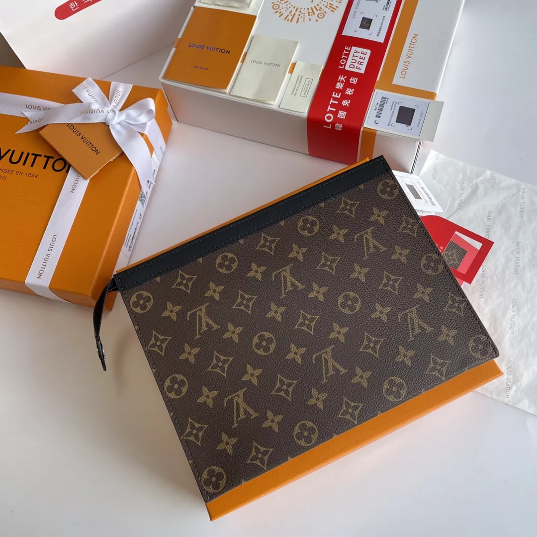 Louis Vuitton AAA Quality Wallets Bold 189 - Image 3