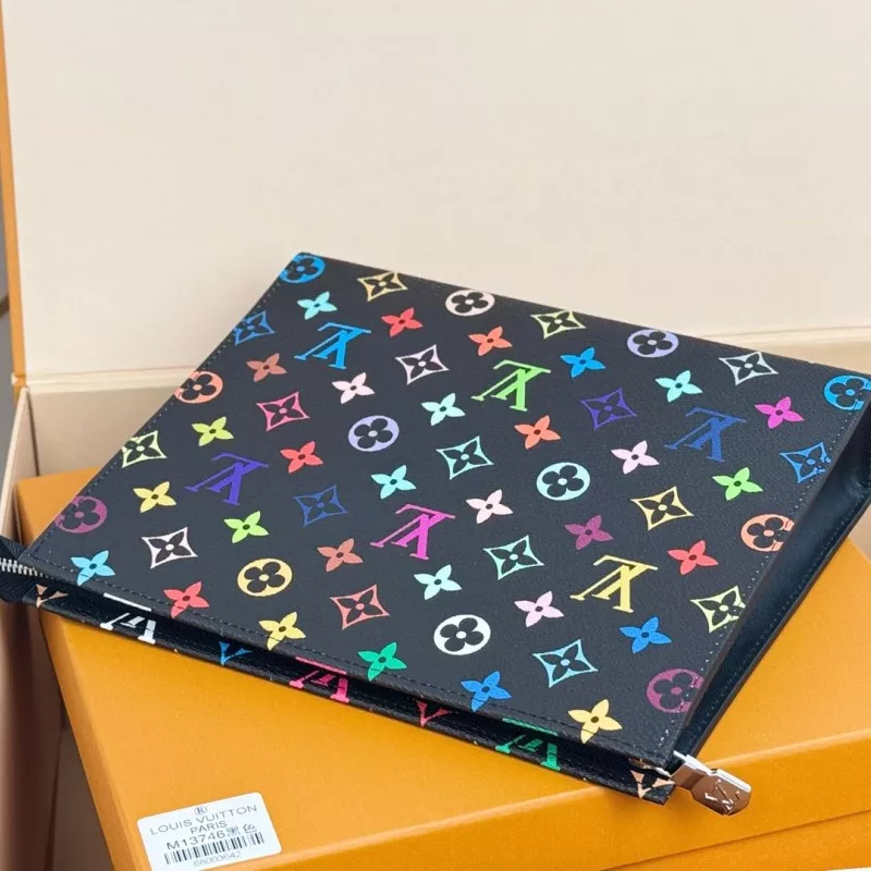 Louis Vuitton AAA Quality Wallets Fashionable 2864 - Image 3