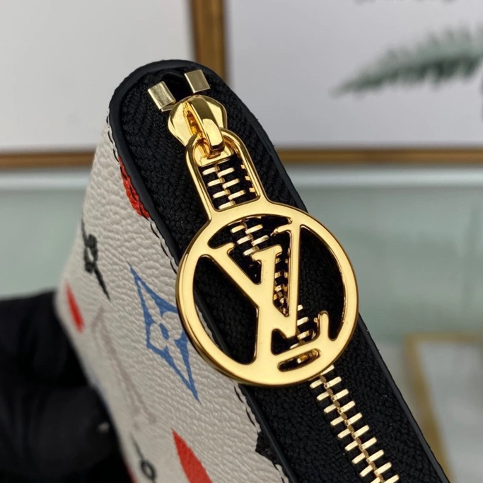 Louis Vuitton AAA Quality Wallets For Women Breathable 4139 - Image 5