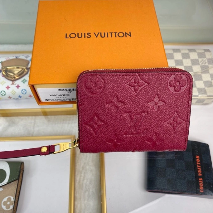 Louis Vuitton AAA Quality Wallets For Women Minimalist 8540 - Image 3