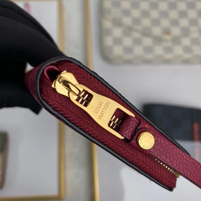 Louis Vuitton AAA Quality Wallets For Women Minimalist 8540 - Image 7