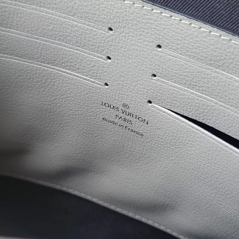 Louis Vuitton AAA Quality Wallets SmartChoice 2825 - Image 7