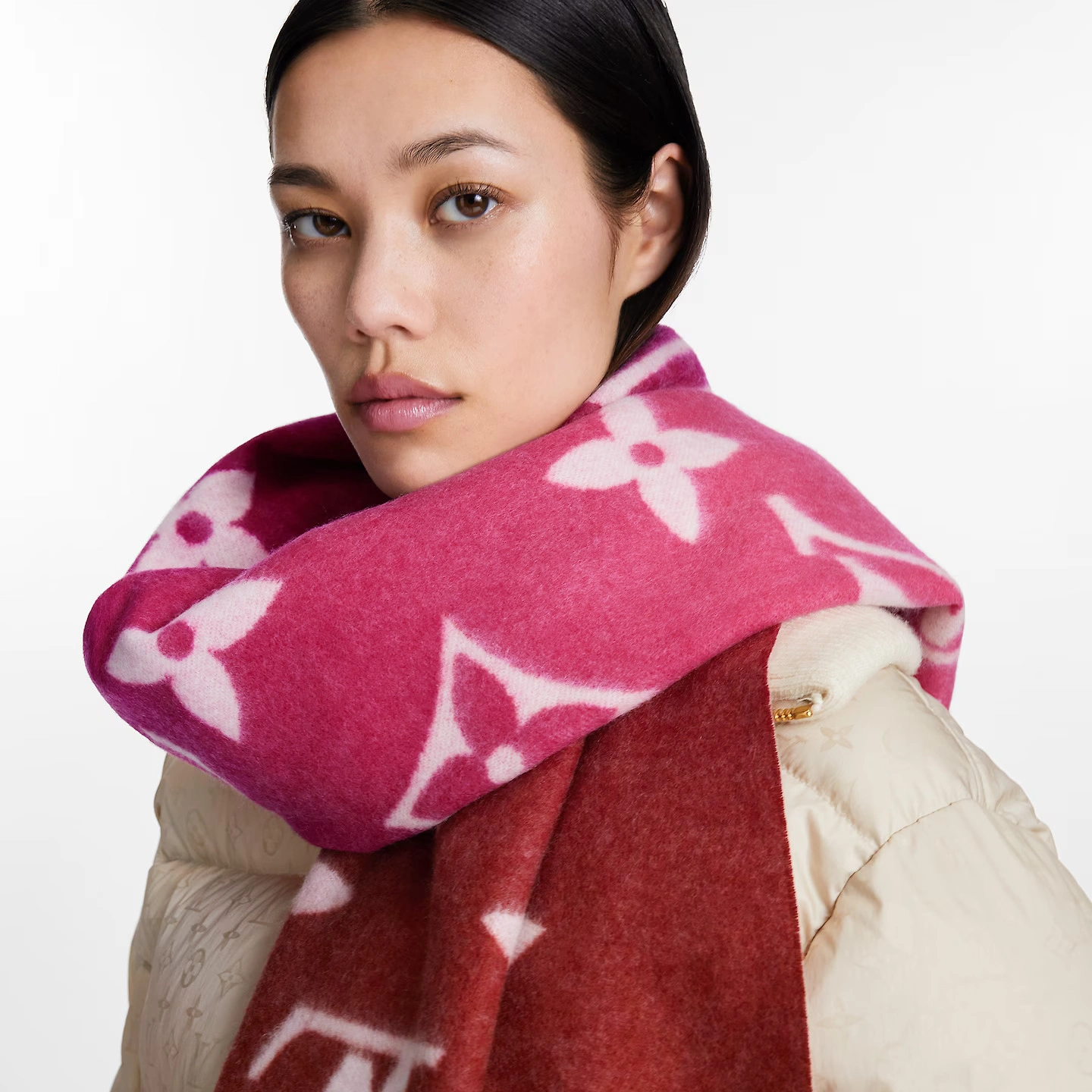 Louis Vuitton Grenadine M79506 Reykjavik Gradient Scarf - Image 3