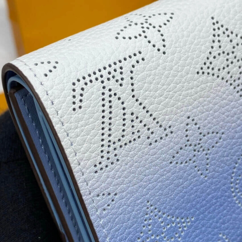 1 zipped Louis Vuitton Iris Compact Wallet in Blue Gradient Mahina Perforated Leather - Image 5